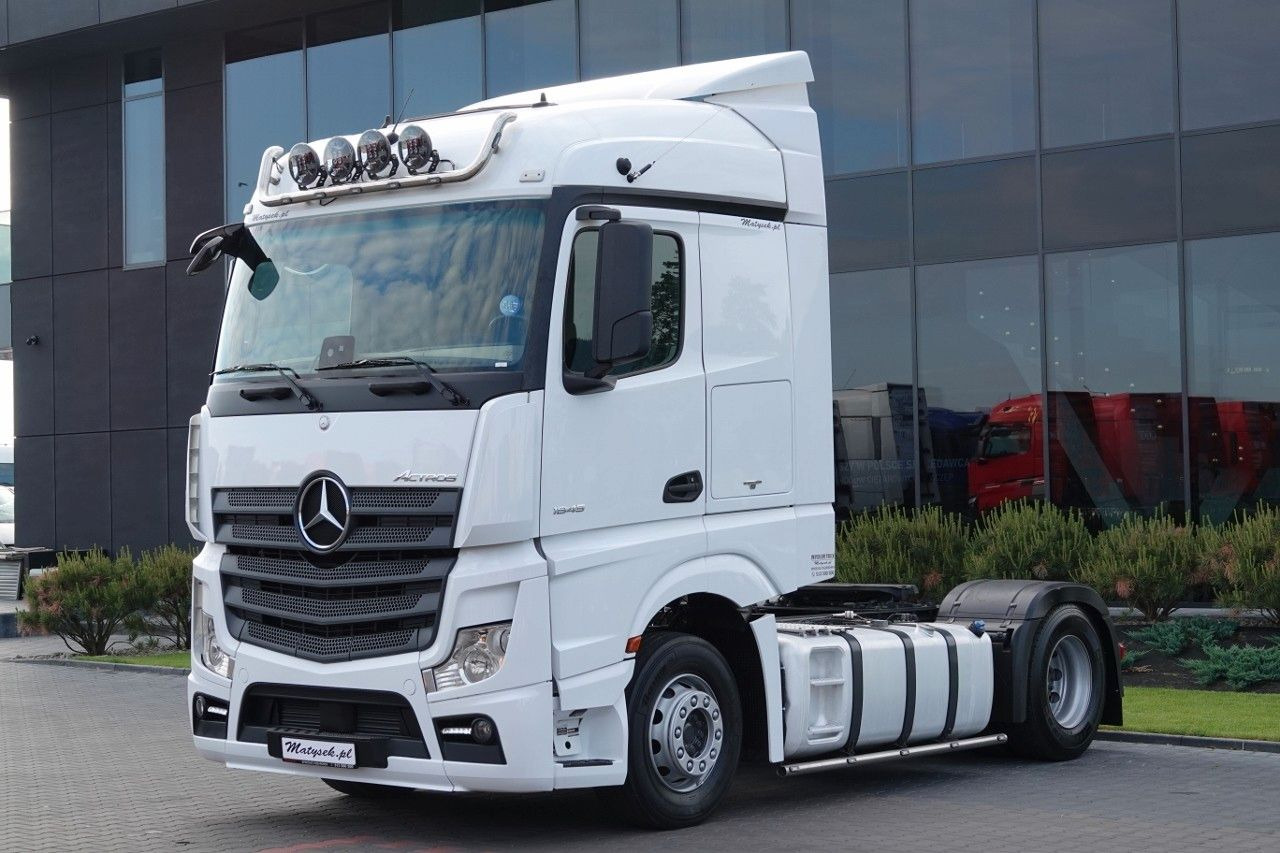 Mercedes-Benz ACTROS 1845 / STREAM SPACE / 2017 ROK - وحدة جر: صورة 2 Mercedes-Benz ACTROS 1845 / STREAM SPACE / 2017 ROK - وحدة جر: صورة 2