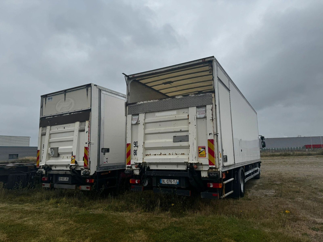 Renault D16 210 / 4x2 / KONTENER / 8.5M / WINDA DHOLLAND - آليات: صورة 3 Renault D16 210 / 4x2 / KONTENER / 8.5M / WINDA DHOLLAND - آليات: صورة 3