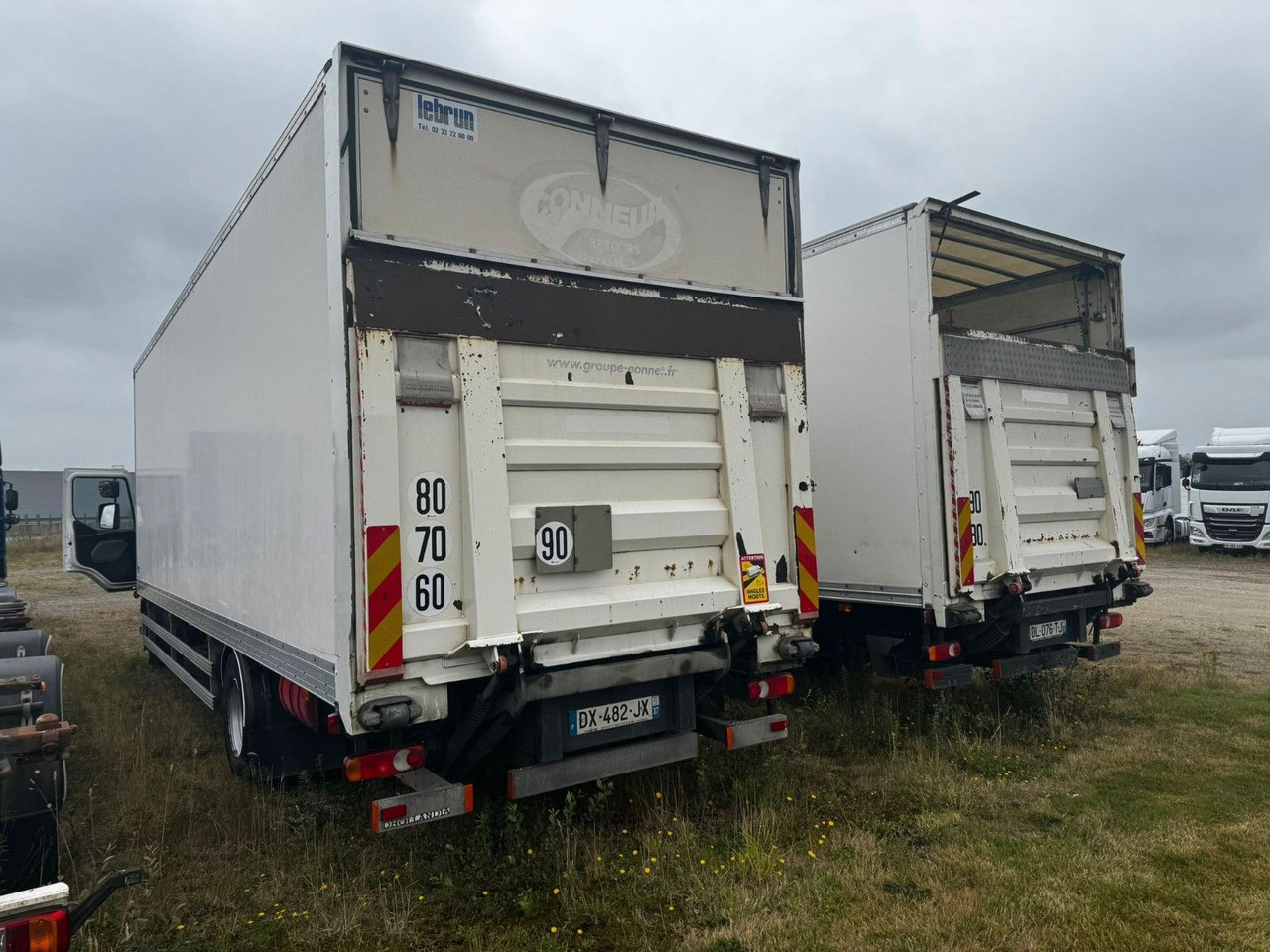 Renault D16 210 / 4x2 / KONTENER / 8.5M / WINDA DHOLLAND - آليات: صورة 2 Renault D16 210 / 4x2 / KONTENER / 8.5M / WINDA DHOLLAND - آليات: صورة 2