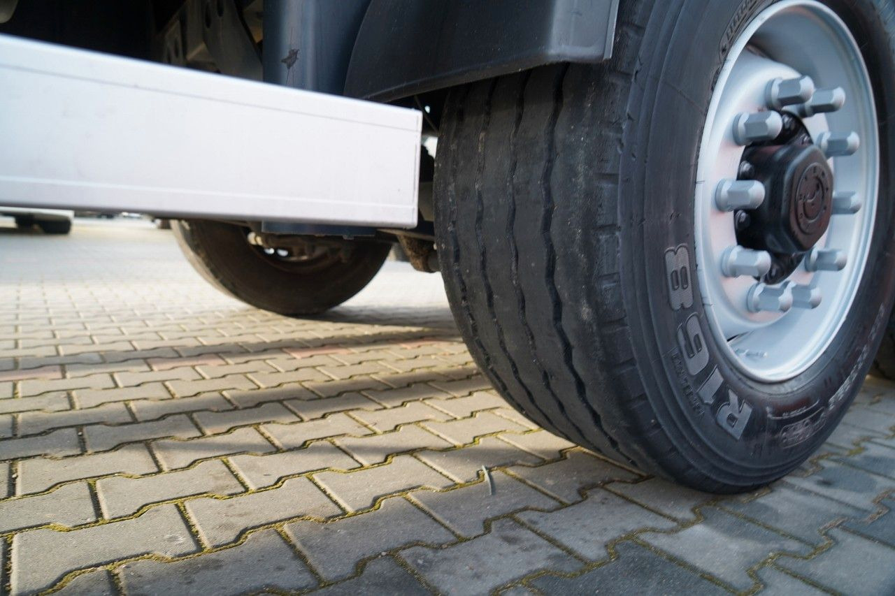 مقطورة لنقل المعدات SAMRO NACZEPA  /  BURTOWA  /  RYFLOWANA PODŁOGA: صورة 17