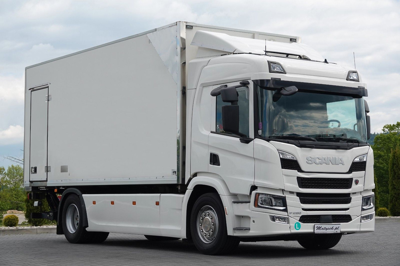 Scania P 280 / 4x2 / CHŁODNIA -6,2 M / AGREGAT FRIGO BL - شاحنة مقفلة: صورة 5 Scania P 280 / 4x2 / CHŁODNIA -6,2 M / AGREGAT FRIGO BL - شاحنة مقفلة: صورة 5