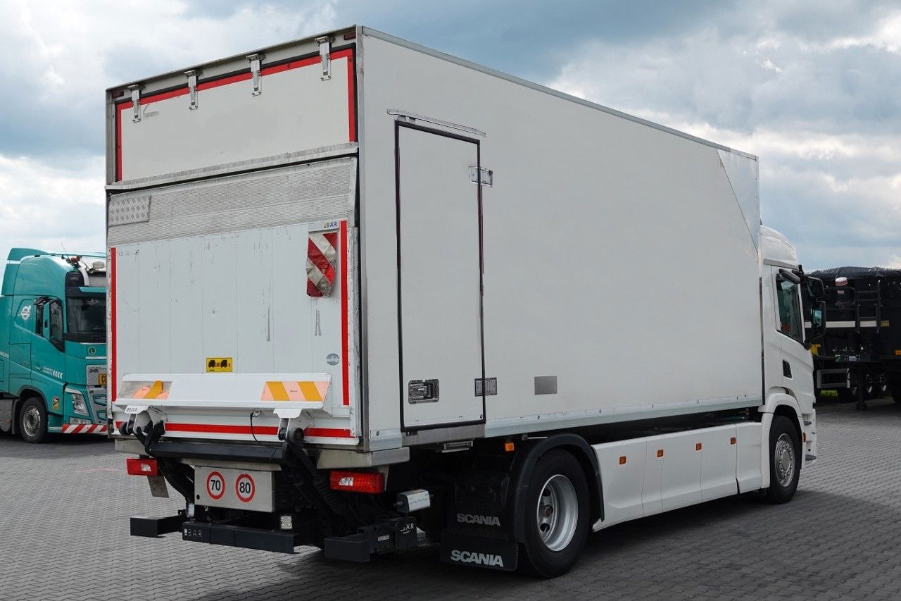Scania P 280 / 4x2 / CHŁODNIA -6,2 M / AGREGAT FRIGO BL - شاحنة مقفلة: صورة 4 Scania P 280 / 4x2 / CHŁODNIA -6,2 M / AGREGAT FRIGO BL - شاحنة مقفلة: صورة 4