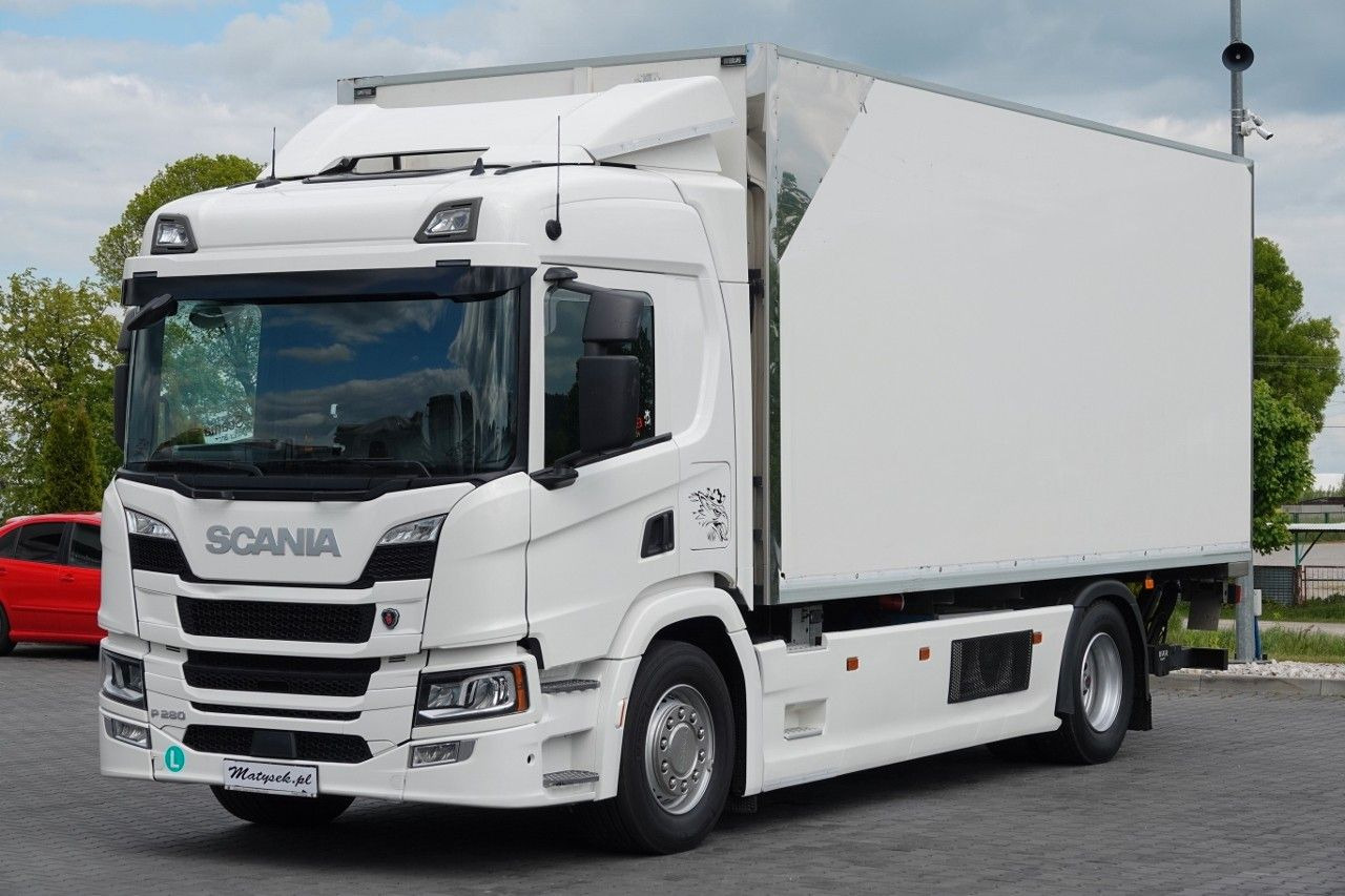 Scania P 280 / 4x2 / CHŁODNIA -6,2 M / AGREGAT FRIGO BL - شاحنة مقفلة: صورة 2 Scania P 280 / 4x2 / CHŁODNIA -6,2 M / AGREGAT FRIGO BL - شاحنة مقفلة: صورة 2