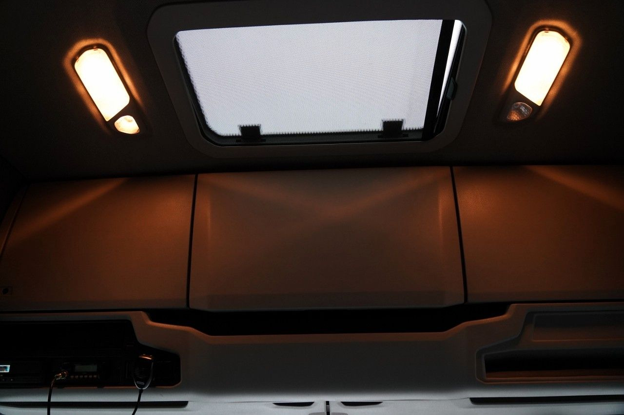 وحدة جر Scania R 450 / RETARDER / OPONY 100%: صورة 32 وحدة جر Scania R 450 / RETARDER / OPONY 100%: صورة 32