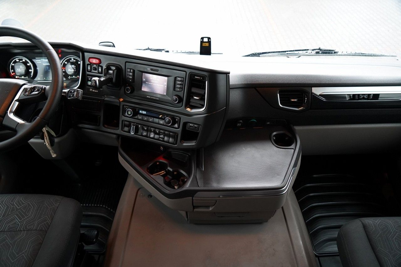 وحدة جر Scania R 450 / RETARDER / OPONY 100%: صورة 29 وحدة جر Scania R 450 / RETARDER / OPONY 100%: صورة 29