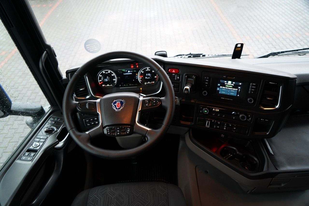 وحدة جر Scania R 450 / RETARDER / OPONY 100%: صورة 27 وحدة جر Scania R 450 / RETARDER / OPONY 100%: صورة 27