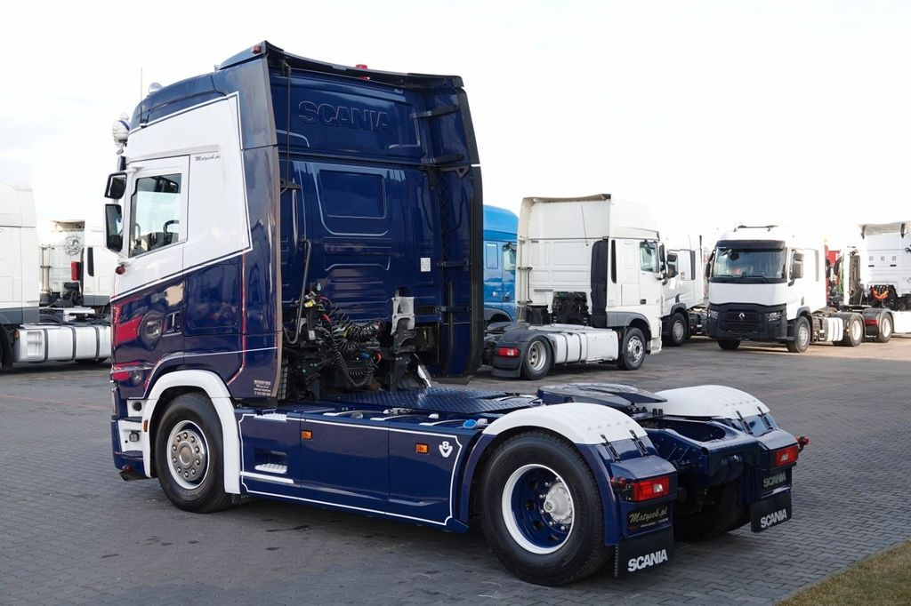 Scania S 580 / V8 / RETARDER / FULL AIRMATIC / I-PARK C - وحدة جر: صورة 4 Scania S 580 / V8 / RETARDER / FULL AIRMATIC / I-PARK C - وحدة جر: صورة 4