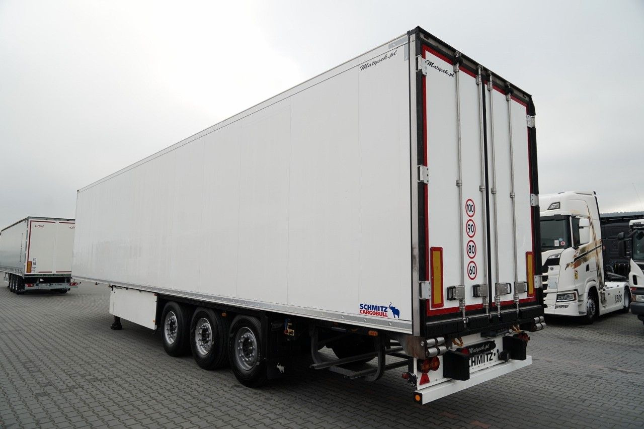 Schmitz Cargobull CHŁODNIA / THERMO KING / HAKÓWKA / OŚ PODNOSZO - نصف مقطورة مُبرِّدة: صورة 5 Schmitz Cargobull CHŁODNIA / THERMO KING / HAKÓWKA / OŚ PODNOSZO - نصف مقطورة مُبرِّدة: صورة 5