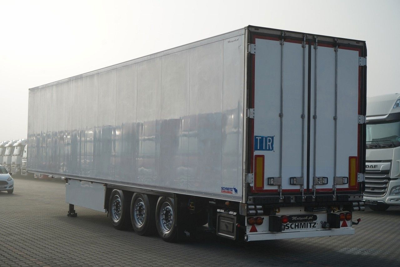Schmitz Cargobull / CHŁODNIA / THERMO KING SLX 300 / HAKÓWKA / OŚ - نصف مقطورة مُبرِّدة: صورة 4 Schmitz Cargobull / CHŁODNIA / THERMO KING SLX 300 / HAKÓWKA / OŚ - نصف مقطورة مُبرِّدة: صورة 4