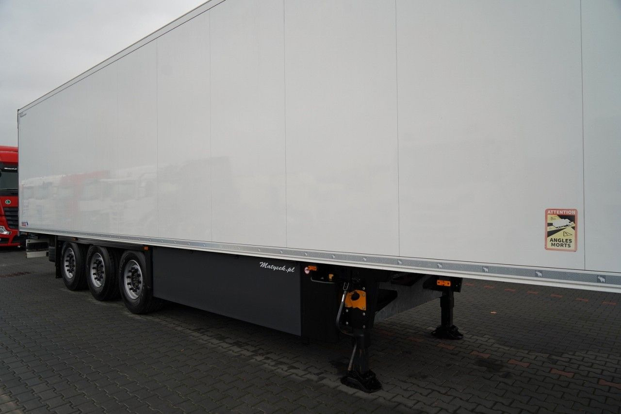 نصف مقطورة مُبرِّدة Schmitz Cargobull REFRIGERATED / NEW THERMO KING UNIT / SLX 300 /: صورة 9