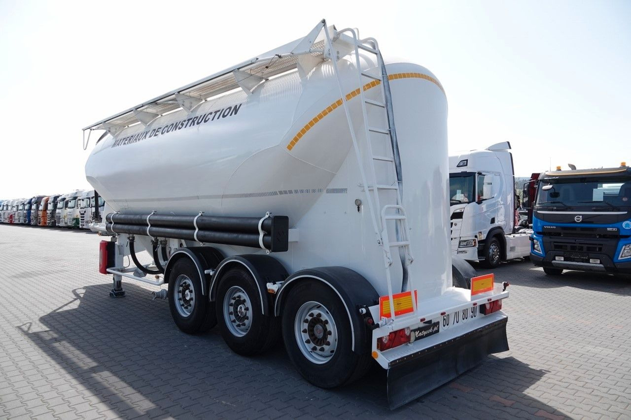 Spitzer CEMENTONACZEPA / 34 000 L / SILOS / 3 KOMORY / O - بلكر: صورة 3 Spitzer CEMENTONACZEPA / 34 000 L / SILOS / 3 KOMORY / O - بلكر: صورة 3