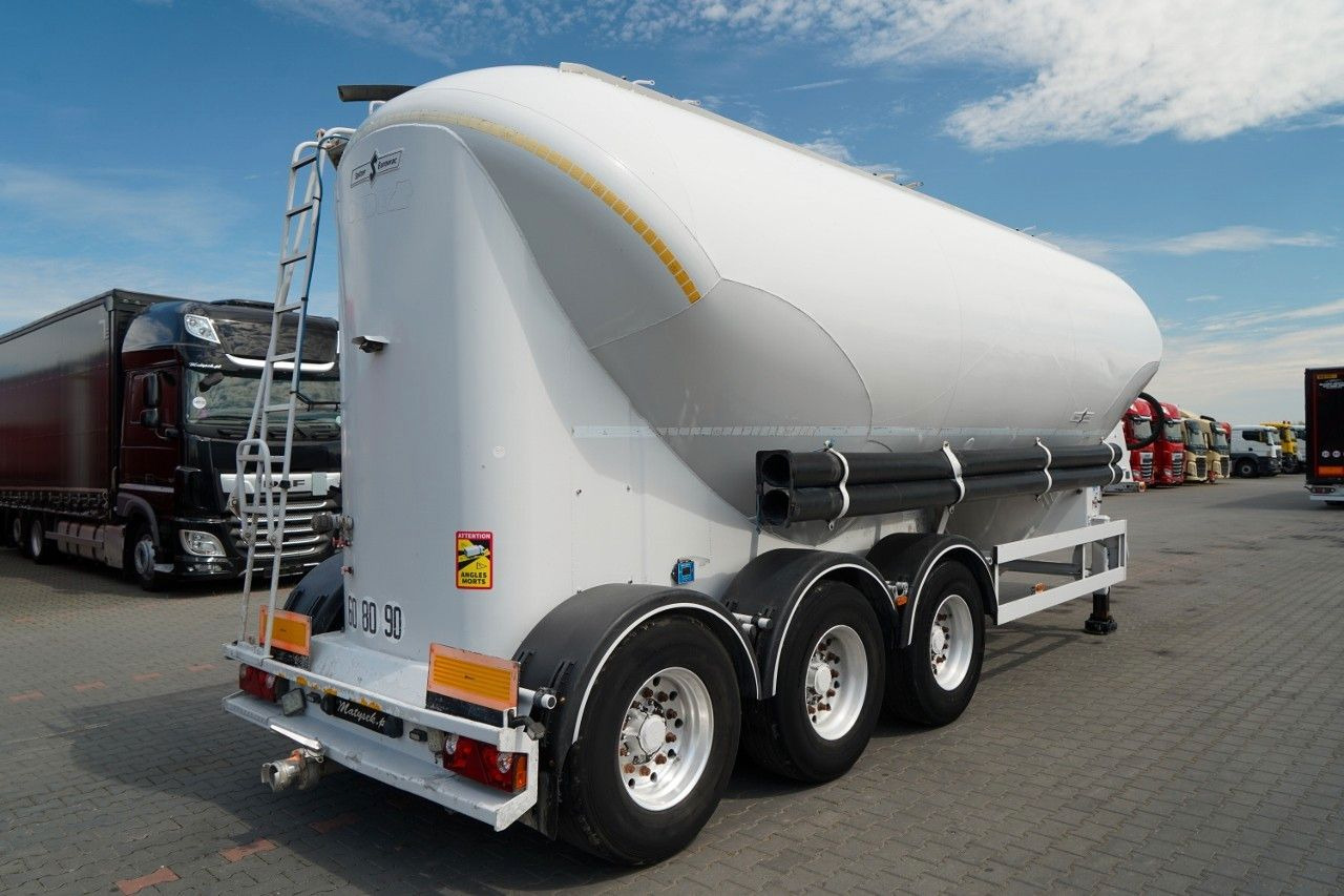 Spitzer CEMENTONACZEPA / 37 000 L / SILOS / 3 KOMORY - بلكر: صورة 5 Spitzer CEMENTONACZEPA / 37 000 L / SILOS / 3 KOMORY - بلكر: صورة 5
