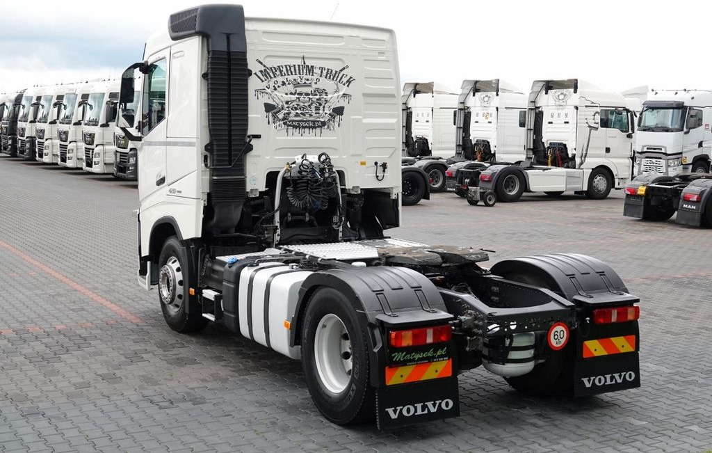 Volvo FH 420 / 13 L / PEŁNY ADR / 2017 ROK / LOW CAB Volvo FH 420 / 13 L / PEŁNY ADR / 2017 ROK / LOW CAB - وحدة جر: صورة 4 Volvo FH 420 / 13 L / PEŁNY ADR / 2017 ROK / LOW CAB Volvo FH 420 / 13 L / PEŁNY ADR / 2017 ROK / LOW CAB - وحدة جر: صورة 4