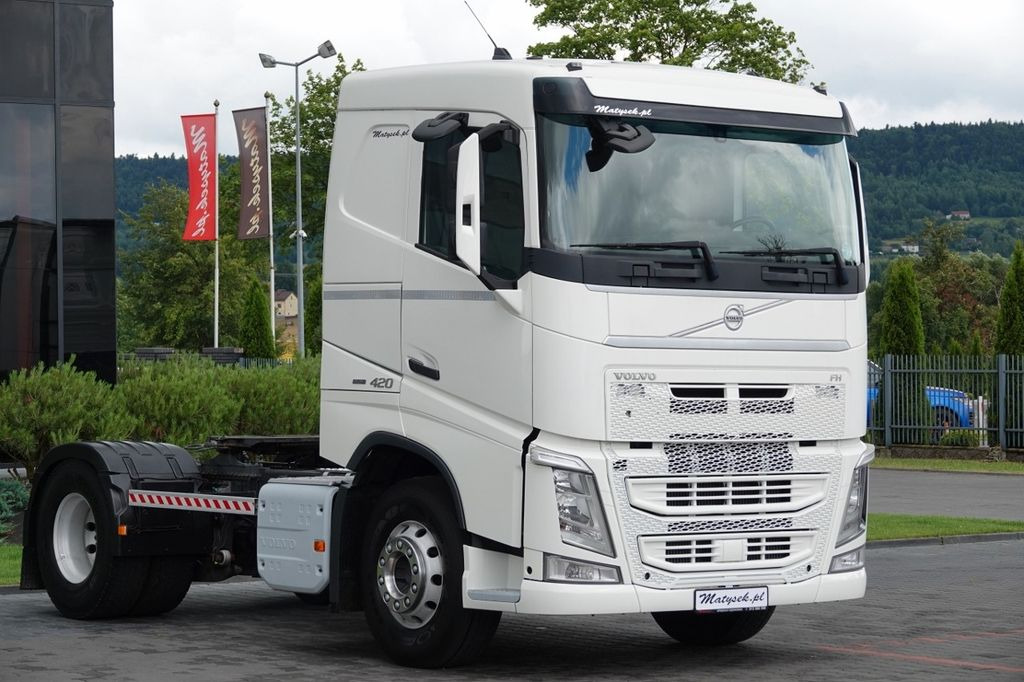 Volvo FH 420 / 13 L / PEŁNY ADR / 2017 ROK / LOW CAB Volvo FH 420 / 13 L / PEŁNY ADR / 2017 ROK / LOW CAB - وحدة جر: صورة 1 Volvo FH 420 / 13 L / PEŁNY ADR / 2017 ROK / LOW CAB Volvo FH 420 / 13 L / PEŁNY ADR / 2017 ROK / LOW CAB - وحدة جر: صورة 1