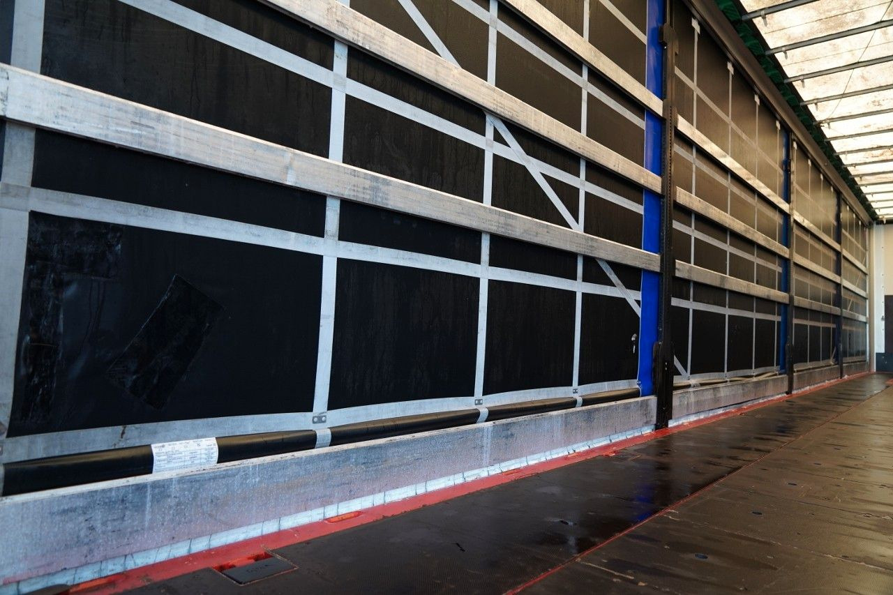 نصف مقطورة ستارة Wielton FIRANKA STANDARD / MULDA DO STALI - 9 M / OŚ POD: صورة 16 نصف مقطورة ستارة Wielton FIRANKA STANDARD / MULDA DO STALI - 9 M / OŚ POD: صورة 16