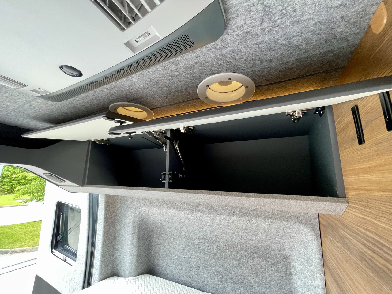 جديدة كرفان فان ADRIA Super Twin 600 SP: صورة 13 جديدة كرفان فان ADRIA Super Twin 600 SP: صورة 13