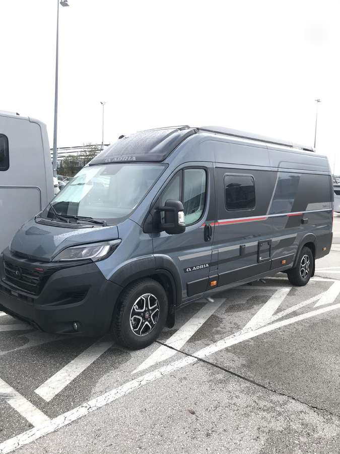 ADRIA Twin Sport 640 SG - كرفان فان: صورة 1 ADRIA Twin Sport 640 SG - كرفان فان: صورة 1