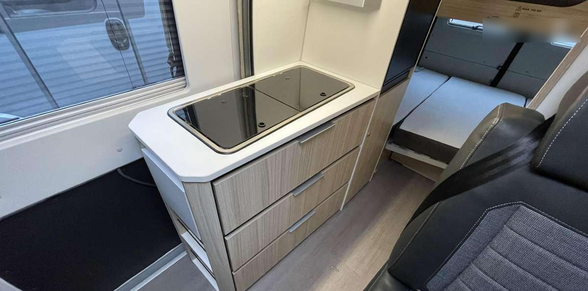 Adria Twin 600 SP Family - كرفان فان: صورة 5 Adria Twin 600 SP Family - كرفان فان: صورة 5