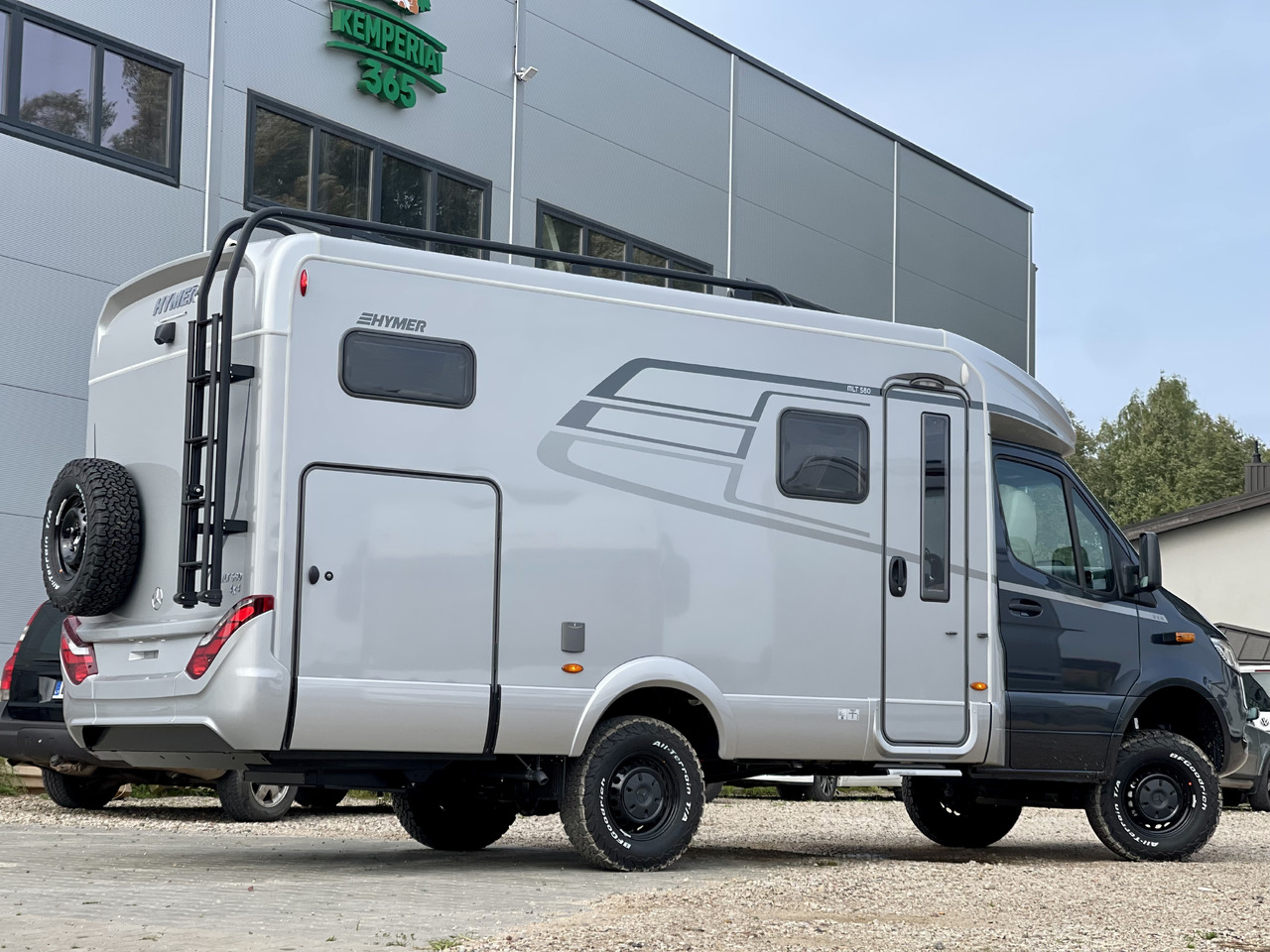 HYMER / ERIBA MLT 580 4x4 - موتر هوم شبه متكامل: صورة 5 HYMER / ERIBA MLT 580 4x4 - موتر هوم شبه متكامل: صورة 5