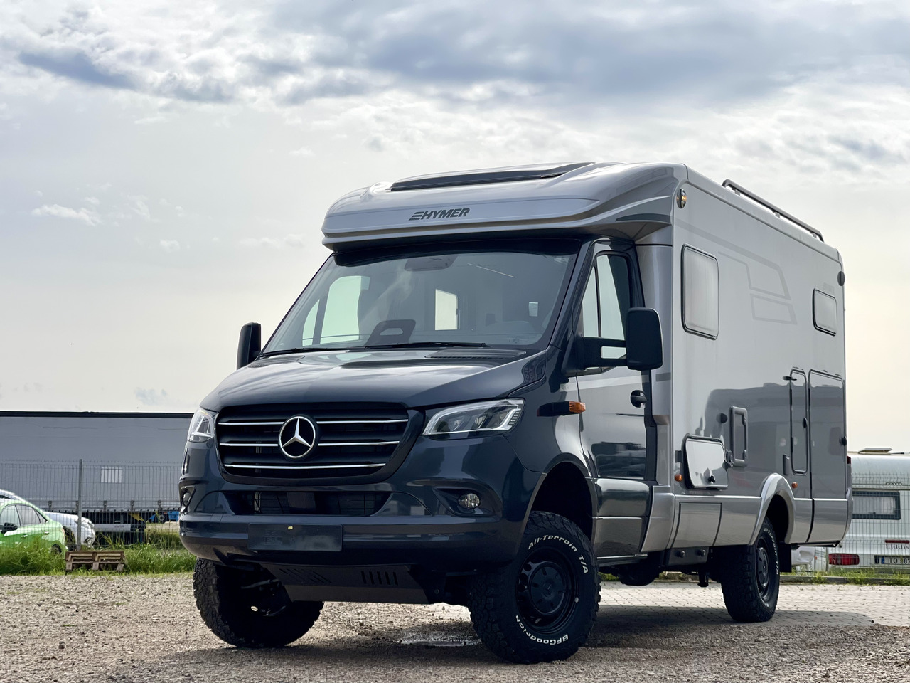 HYMER / ERIBA MLT 580 4x4 - موتر هوم شبه متكامل: صورة 2 HYMER / ERIBA MLT 580 4x4 - موتر هوم شبه متكامل: صورة 2