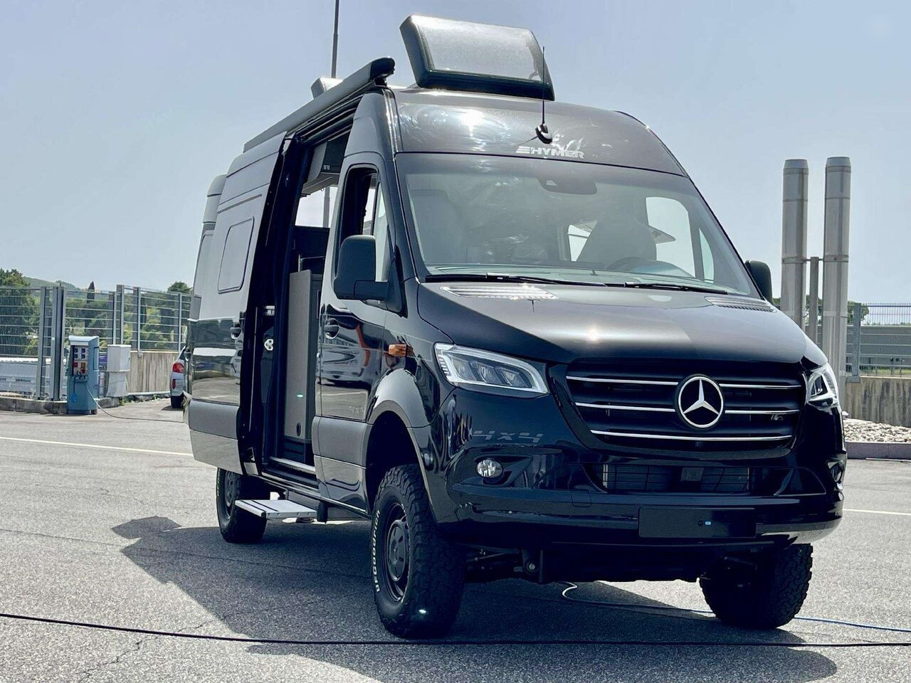 Hymer Grand Canyon S 4x4 - كرفان فان: صورة 2 Hymer Grand Canyon S 4x4 - كرفان فان: صورة 2