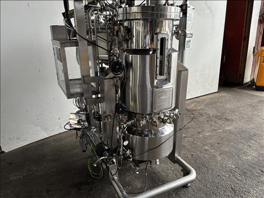 Applikon Pilot System 50L Fermentation system - آلة الغذاء: صورة 3 Applikon Pilot System 50L Fermentation system - آلة الغذاء: صورة 3