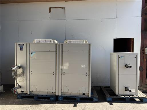 Daikin EWAQ040BAWHBH Water chiller - آلة الغذاء: صورة 1 Daikin EWAQ040BAWHBH Water chiller - آلة الغذاء: صورة 1