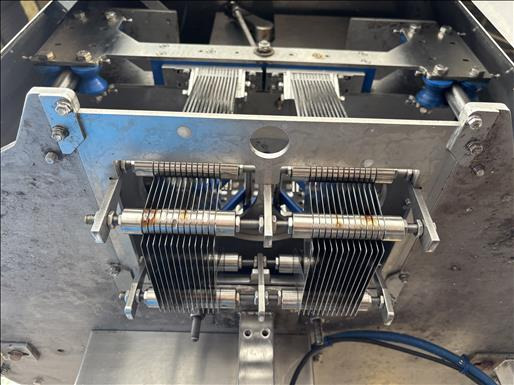 Foodcons F3000 wedging and slicing machine - آلة الغذاء: صورة 5 Foodcons F3000 wedging and slicing machine - آلة الغذاء: صورة 5