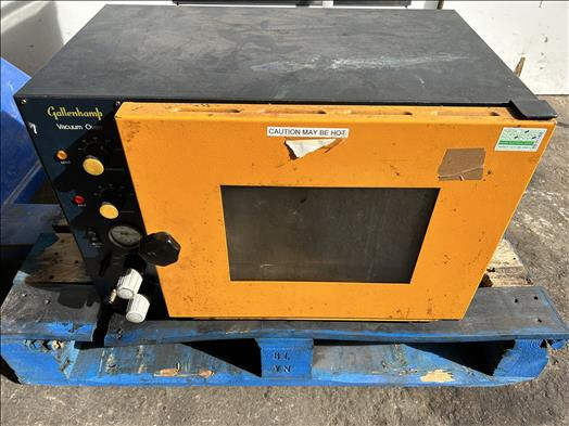 Gallenkamp Vacuum oven - آلة الغذاء: صورة 1 Gallenkamp Vacuum oven - آلة الغذاء: صورة 1