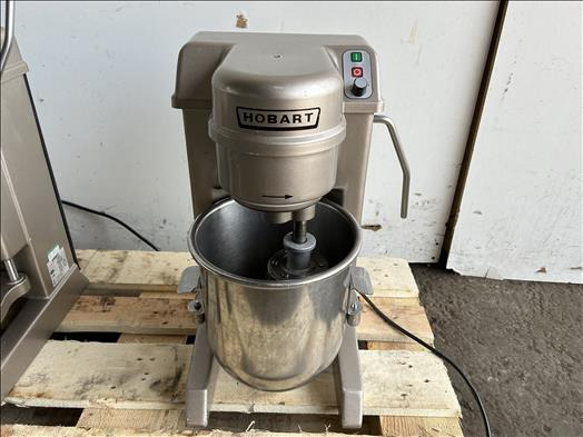 Hobart HSM10 Planetary mixer - آلة الغذاء: صورة 1 Hobart HSM10 Planetary mixer - آلة الغذاء: صورة 1