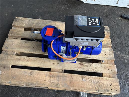 KSB ETB050032200 Volute Casing Pump - آلة الغذاء: صورة 2 KSB ETB050032200 Volute Casing Pump - آلة الغذاء: صورة 2