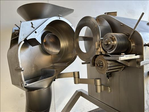 Kronen KUJ Dicer - آلة الغذاء: صورة 3 Kronen KUJ Dicer - آلة الغذاء: صورة 3