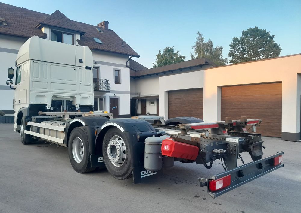 DAF XF 106 450 / BDF RETARDER - شاحنة هيكل كابينة: صورة 5 DAF XF 106 450 / BDF RETARDER - شاحنة هيكل كابينة: صورة 5