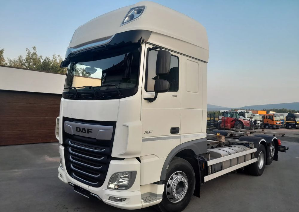 DAF XF 106 450 / BDF RETARDER - شاحنة هيكل كابينة: صورة 1 DAF XF 106 450 / BDF RETARDER - شاحنة هيكل كابينة: صورة 1