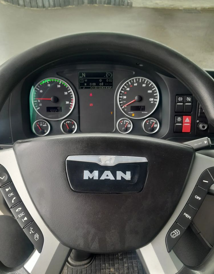 MAN TGM 12.290 - شاحنة ذات خطاف: صورة 2 MAN TGM 12.290 - شاحنة ذات خطاف: صورة 2