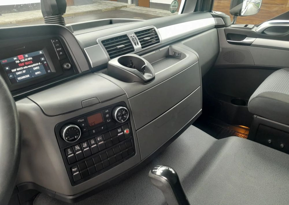 MAN TGM 12.290 - شاحنة ذات خطاف: صورة 4 MAN TGM 12.290 - شاحنة ذات خطاف: صورة 4