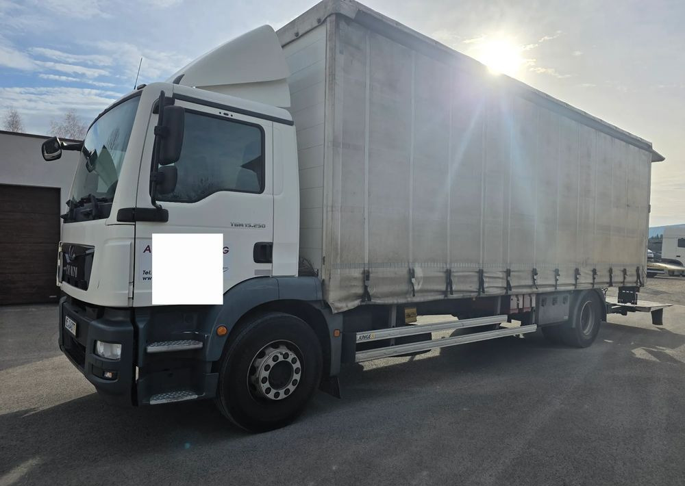 MAN TGM 15.250 /18.250 /FIRANKA / RAMA DO ZABUDOWY / WYWROTKA / HAKOWIEC / MANUALNA - شاحنة ستارة: صورة 1 MAN TGM 15.250 /18.250 /FIRANKA / RAMA DO ZABUDOWY / WYWROTKA / HAKOWIEC / MANUALNA - شاحنة ستارة: صورة 1