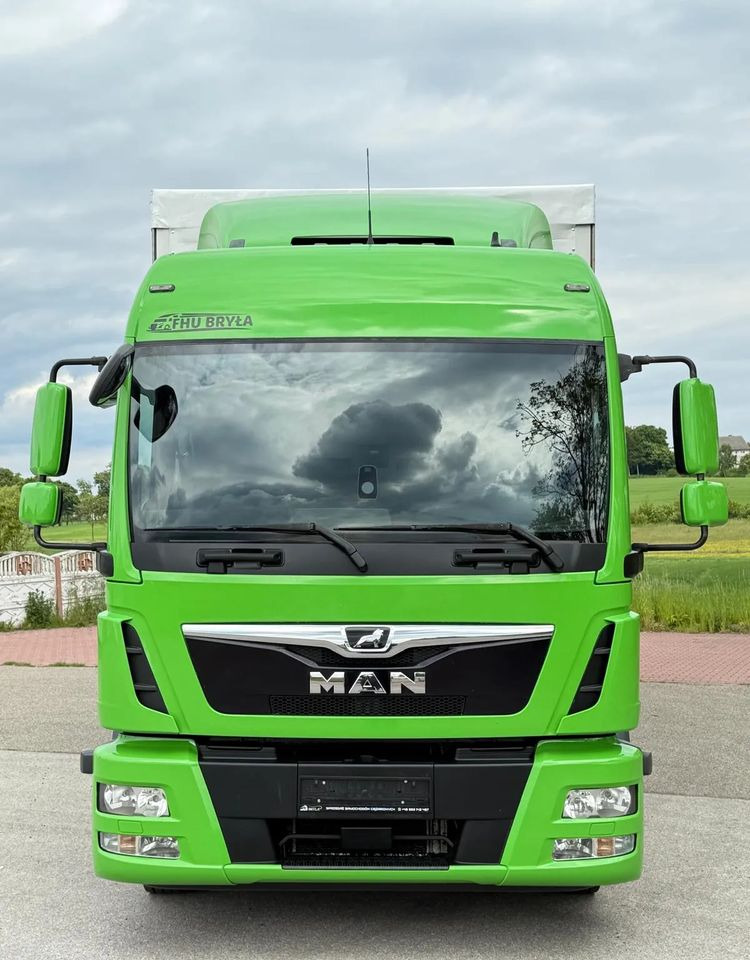 MAN TGL12.250/E6/20PALET/10.2018/SERWISOWANY/NISKI PRZEBIEG/WINDA/FIRANKA//JAK NOWY/SERWISOWANY - شاحنة ستارة: صورة 3 MAN TGL12.250/E6/20PALET/10.2018/SERWISOWANY/NISKI PRZEBIEG/WINDA/FIRANKA//JAK NOWY/SERWISOWANY - شاحنة ستارة: صورة 3