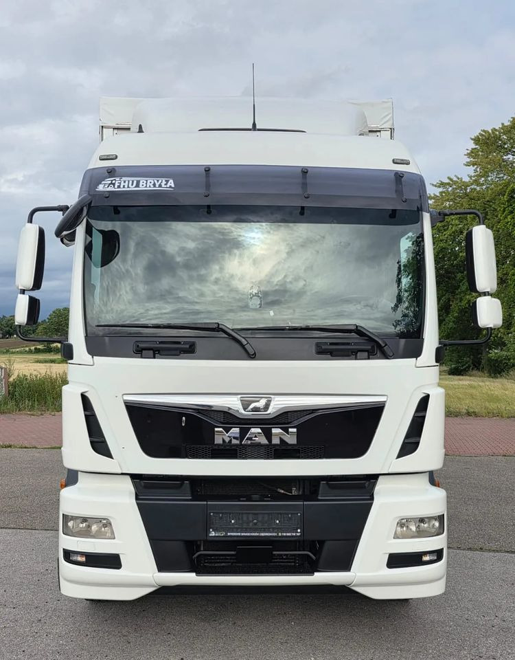 MAN TGM 18.290 / 18.250 /E6 / 22 PALETY / AUTOMAT / ZSUWANY DACH ORAZ BOKI / 9700 ŁADOWNOŚĆ / SERWISOWANY / NISKI PRZEBIEG / WINDA / FIRANKA / SPROWADZONY / 2019 / 335 TYŚ PRZEBIEG / PIERWSZY WŁAŚCIC - شاحنة ستارة: صورة 3 MAN TGM 18.290 / 18.250 /E6 / 22 PALETY / AUTOMAT / ZSUWANY DACH ORAZ BOKI / 9700 ŁADOWNOŚĆ / SERWISOWANY / NISKI PRZEBIEG / WINDA / FIRANKA / SPROWADZONY / 2019 / 335 TYŚ PRZEBIEG / PIERWSZY WŁAŚCIC - شاحنة ستارة: صورة 3