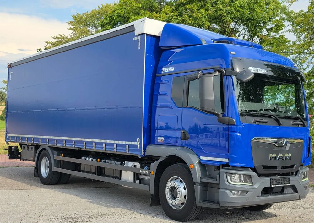 MAN TGM 18.320 / 18.290 / NOWY MODEL / E6 / 20PALET / 9200 ŁADOWNOŚĆ / SERWISOWANY / NISKI PRZEBIEG / WINDA / FIRANKA / SPROWADZONY / 2021 / NISKI PRZEBIEG /PIERWSZY WŁAŚCICIEL/ - شاحنة ستارة: صورة 1 MAN TGM 18.320 / 18.290 / NOWY MODEL / E6 / 20PALET / 9200 ŁADOWNOŚĆ / SERWISOWANY / NISKI PRZEBIEG / WINDA / FIRANKA / SPROWADZONY / 2021 / NISKI PRZEBIEG /PIERWSZY WŁAŚCICIEL/ - شاحنة ستارة: صورة 1