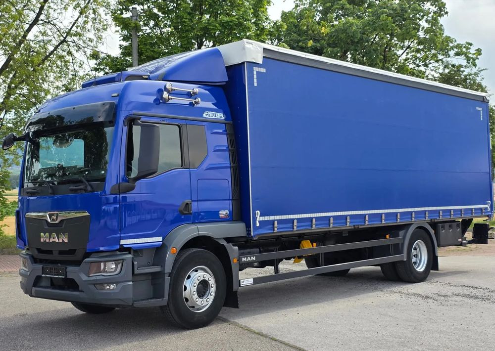MAN TGM 18.320 / 18.290 / NOWY MODEL / E6 / 20PALET / 9200 ŁADOWNOŚĆ / SERWISOWANY / NISKI PRZEBIEG / WINDA / FIRANKA / SPROWADZONY / 2021 / NISKI PRZEBIEG /PIERWSZY WŁAŚCICIEL/ - شاحنة ستارة: صورة 2 MAN TGM 18.320 / 18.290 / NOWY MODEL / E6 / 20PALET / 9200 ŁADOWNOŚĆ / SERWISOWANY / NISKI PRZEBIEG / WINDA / FIRANKA / SPROWADZONY / 2021 / NISKI PRZEBIEG /PIERWSZY WŁAŚCICIEL/ - شاحنة ستارة: صورة 2