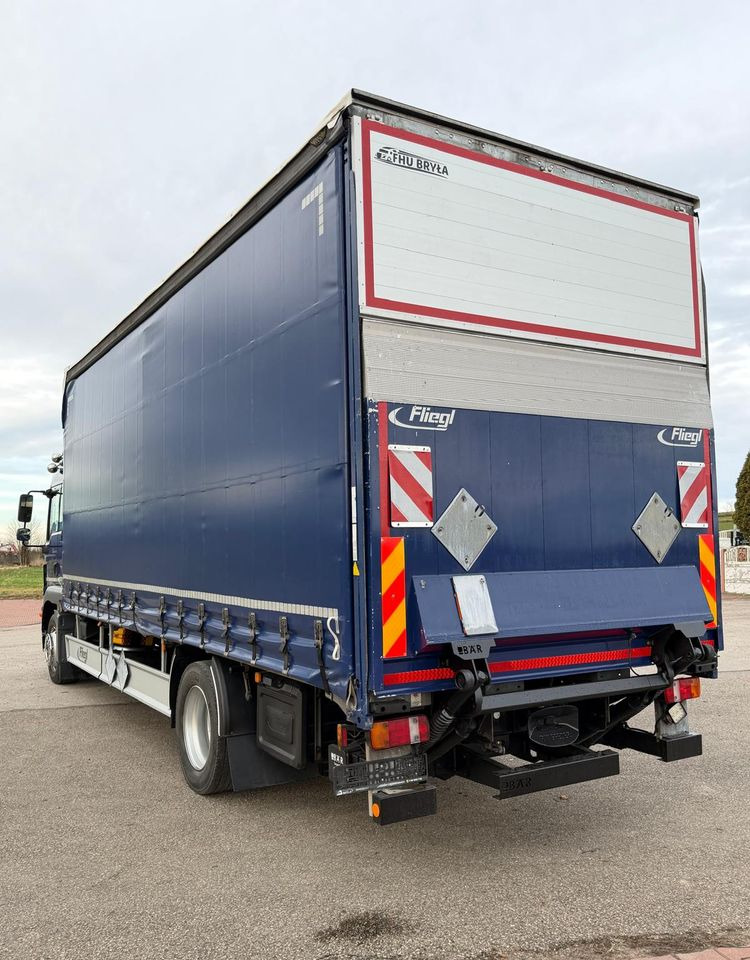 MAN TGM 18.340 / FIRANKA / LIFT / SPROWADZONY / KLIMA POSTOJOWA / 2017 / 9700 ŁADOWNOŚĆ / AUTOMAT / 18 PALET / E6 / WINDA / - شاحنة ستارة: صورة 4 MAN TGM 18.340 / FIRANKA / LIFT / SPROWADZONY / KLIMA POSTOJOWA / 2017 / 9700 ŁADOWNOŚĆ / AUTOMAT / 18 PALET / E6 / WINDA / - شاحنة ستارة: صورة 4