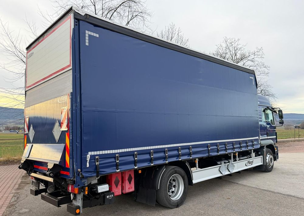 شاحنة ستارة MAN TGM 18.340 / FIRANKA / LIFT / SPROWADZONY / KLIMA POSTOJOWA / 2017 / 9700 ŁADOWNOŚĆ / AUTOMAT / 18 PALET / E6 / WINDA /: صورة 18 شاحنة ستارة MAN TGM 18.340 / FIRANKA / LIFT / SPROWADZONY / KLIMA POSTOJOWA / 2017 / 9700 ŁADOWNOŚĆ / AUTOMAT / 18 PALET / E6 / WINDA /: صورة 18