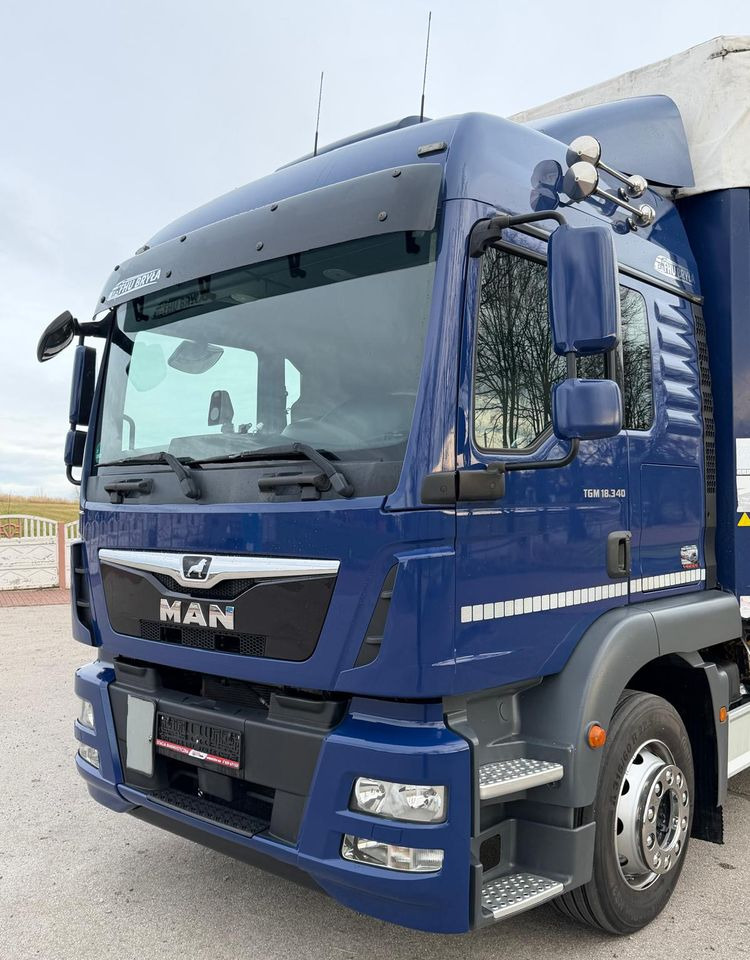 شاحنة ستارة MAN TGM 18.340 / FIRANKA / LIFT / SPROWADZONY / KLIMA POSTOJOWA / 2017 / 9700 ŁADOWNOŚĆ / AUTOMAT / 18 PALET / E6 / WINDA /: صورة 9 شاحنة ستارة MAN TGM 18.340 / FIRANKA / LIFT / SPROWADZONY / KLIMA POSTOJOWA / 2017 / 9700 ŁADOWNOŚĆ / AUTOMAT / 18 PALET / E6 / WINDA /: صورة 9