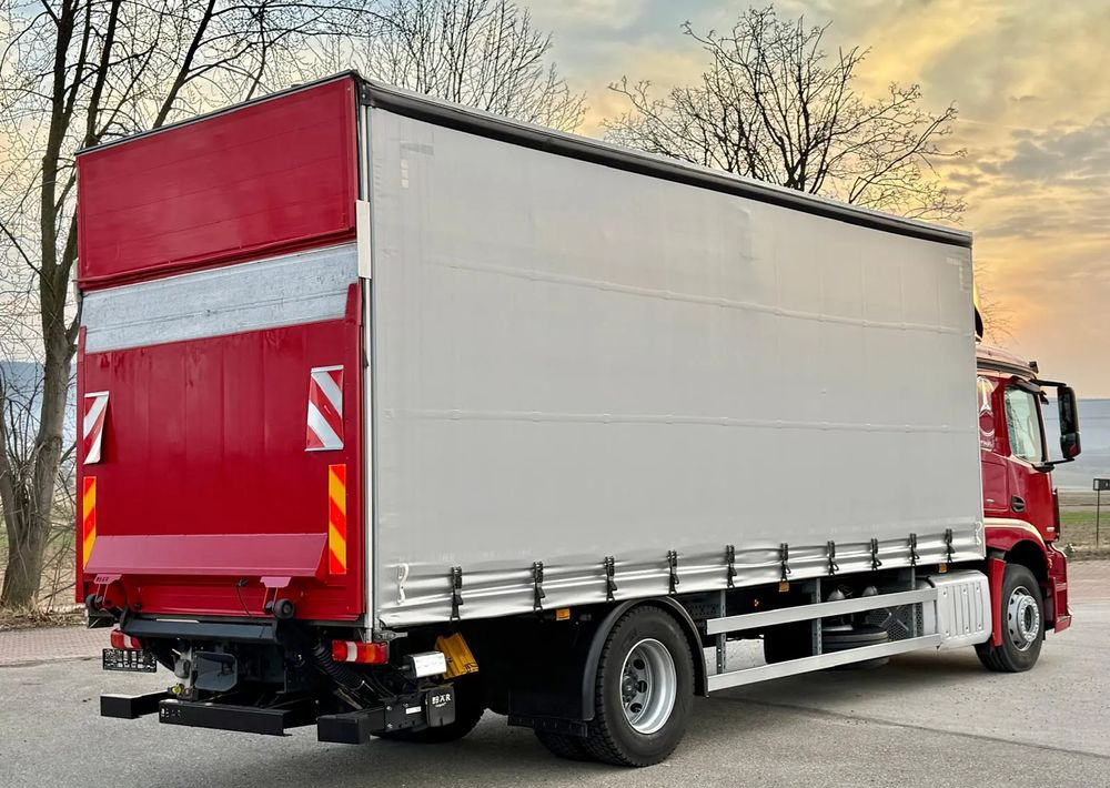 Mercedes-Benz ACTROS 1830/1827/1832/FIRANKA/WINDA/18 EUROPALET/AUTOMAT/Z NIEMIEC/2017/DUŻA ŁADOWNOŚĆ - شاحنة ستارة: صورة 3 Mercedes-Benz ACTROS 1830/1827/1832/FIRANKA/WINDA/18 EUROPALET/AUTOMAT/Z NIEMIEC/2017/DUŻA ŁADOWNOŚĆ - شاحنة ستارة: صورة 3