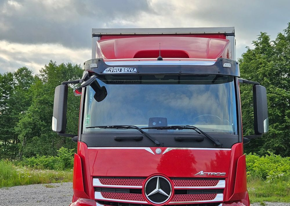 Mercedes-Benz ACTROS 1830/1827/1832/FIRANKA/WINDA/18 EUROPALET/AUTOMAT/Z NIEMIEC/2017/DUŻA ŁADOWNOŚĆ - شاحنة ستارة: صورة 3 Mercedes-Benz ACTROS 1830/1827/1832/FIRANKA/WINDA/18 EUROPALET/AUTOMAT/Z NIEMIEC/2017/DUŻA ŁADOWNOŚĆ - شاحنة ستارة: صورة 3