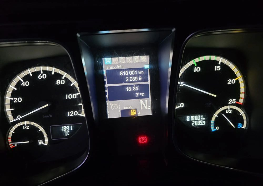 شاحنة ستارة Mercedes-Benz ACTROS 1833 / FIRANKA/ WINDA / 22PALETY / 8760 ŁADOWNOŚĆ / AUTOMAT / DUŻY SILNIK  / SYPIALKA /: صورة 14