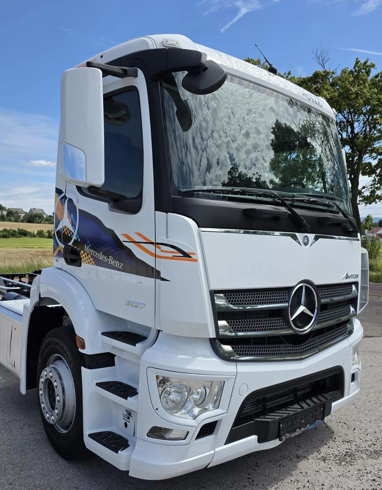 Mercedes-Benz ANTOS 1827 / ATEGO / ACTROS / E6 / ROZSTAW OSI 3.75M / WYWROT / BECZKA / UTRZYMANIE DRÓG / HAKOWIEC / SPROWADZONY / PIERWSZY WŁAŚCICIEL / STAN BDB - شاحنة هيكل كابينة: صورة 4 Mercedes-Benz ANTOS 1827 / ATEGO / ACTROS / E6 / ROZSTAW OSI 3.75M / WYWROT / BECZKA / UTRZYMANIE DRÓG / HAKOWIEC / SPROWADZONY / PIERWSZY WŁAŚCICIEL / STAN BDB - شاحنة هيكل كابينة: صورة 4