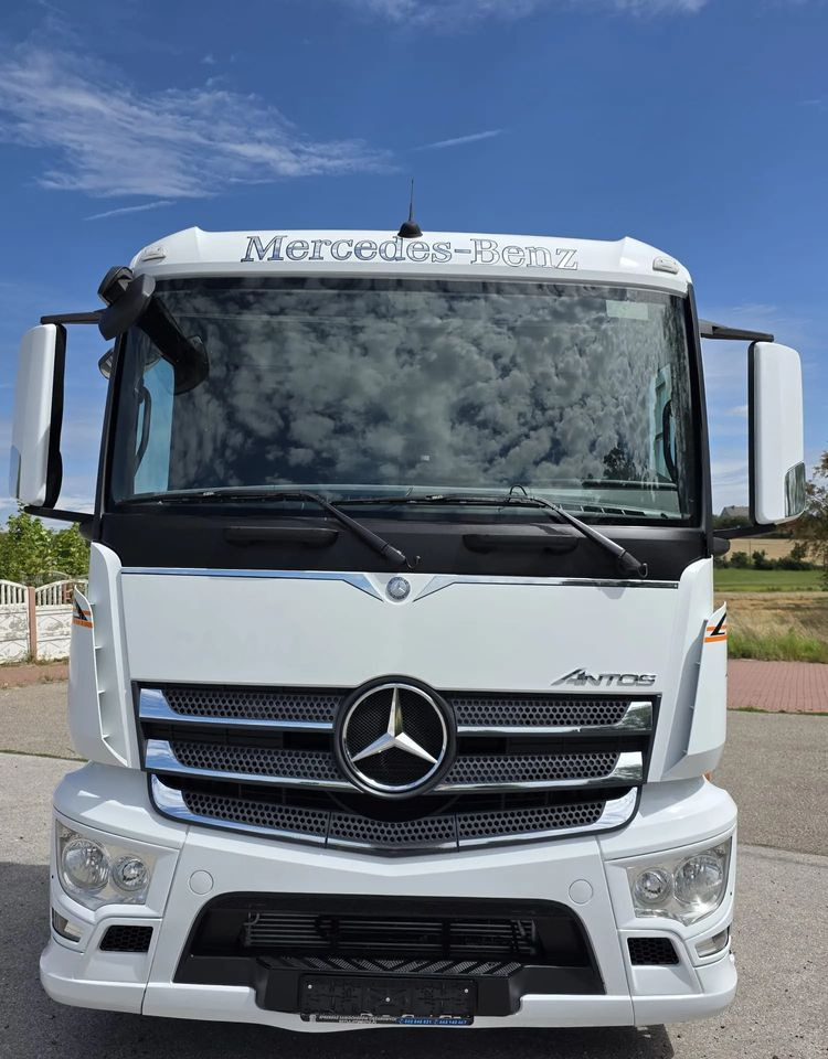 Mercedes-Benz ANTOS 1827 / ATEGO / ACTROS / E6 / ROZSTAW OSI 3.75M / WYWROT / BECZKA / UTRZYMANIE DRÓG / HAKOWIEC / SPROWADZONY / PIERWSZY WŁAŚCICIEL / STAN BDB - شاحنة هيكل كابينة: صورة 3 Mercedes-Benz ANTOS 1827 / ATEGO / ACTROS / E6 / ROZSTAW OSI 3.75M / WYWROT / BECZKA / UTRZYMANIE DRÓG / HAKOWIEC / SPROWADZONY / PIERWSZY WŁAŚCICIEL / STAN BDB - شاحنة هيكل كابينة: صورة 3