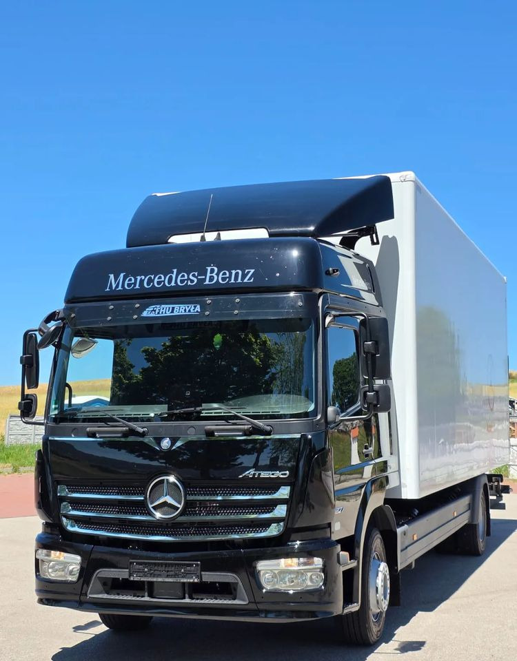 Mercedes-Benz ATEGO 1527/1530/IZOTERMA/WINDA/SPROWADZONY/E6/PIERWSZY WŁAŚCICIEL/AUTOMAT/18EURO PALET/STAN BARDZO DOBRY - شاحنة الفريزر: صورة 3 Mercedes-Benz ATEGO 1527/1530/IZOTERMA/WINDA/SPROWADZONY/E6/PIERWSZY WŁAŚCICIEL/AUTOMAT/18EURO PALET/STAN BARDZO DOBRY - شاحنة الفريزر: صورة 3
